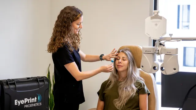 Advanced Contact Lens Technology in Raleigh: From EyePrintPro to Ovitz